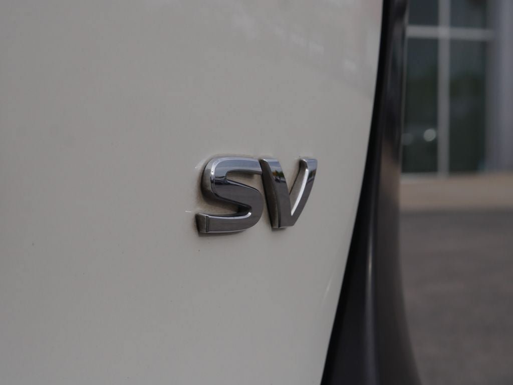 Used 2020 Nissan Rogue Sport SV FWD image 18