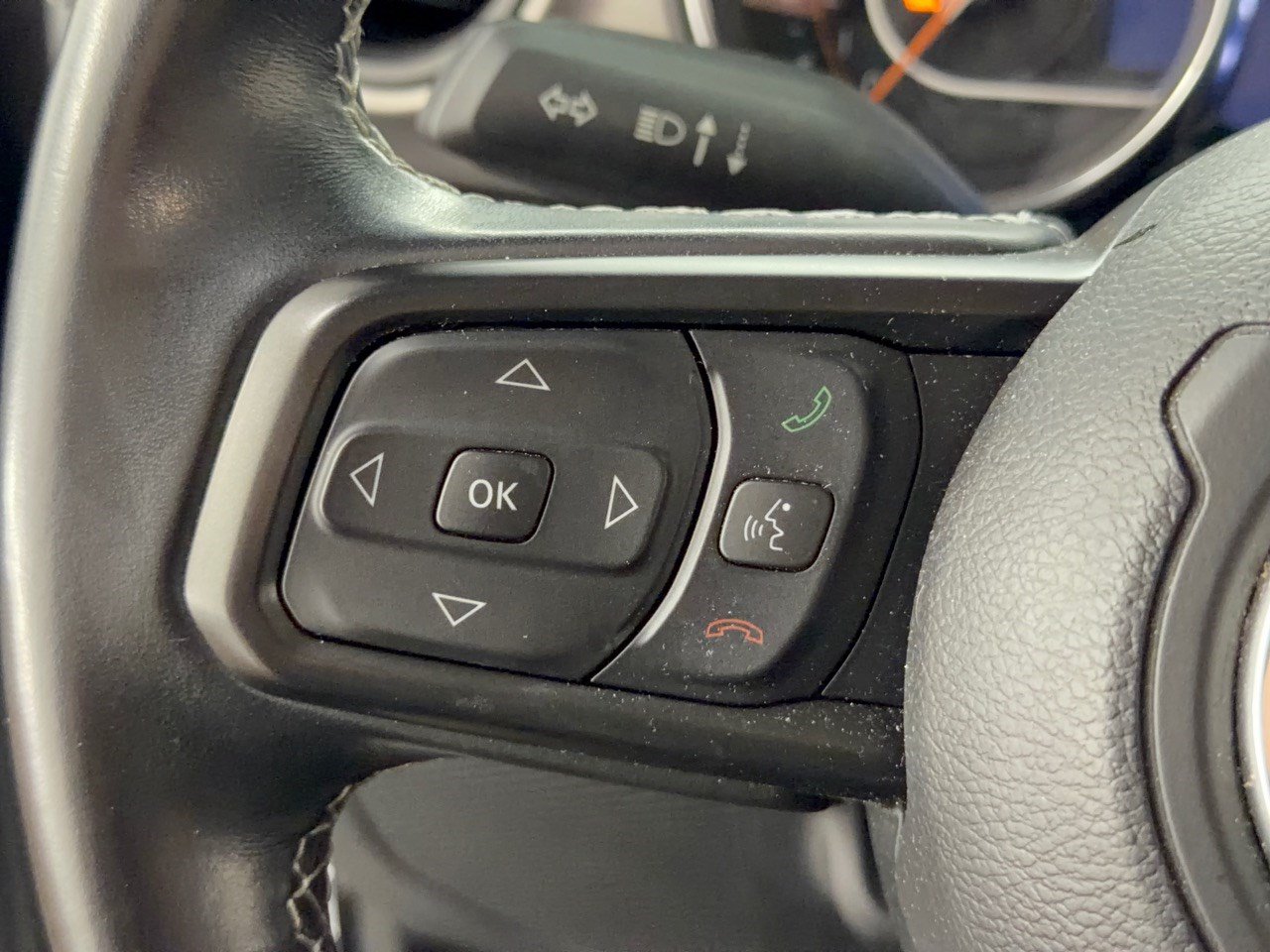 Used 2021 Jeep Gladiator Sport AWD/4WD image 18