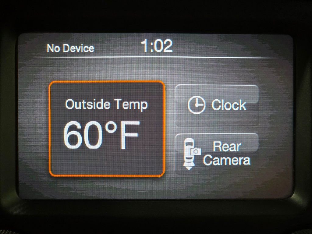 Used 2022 RAM 1500 Classic SLT image 30