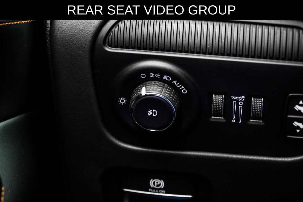 Used 2023 Jeep Grand Wagoneer Series III w/ Rear Seat Video Group 1 AWD/4WD image 34