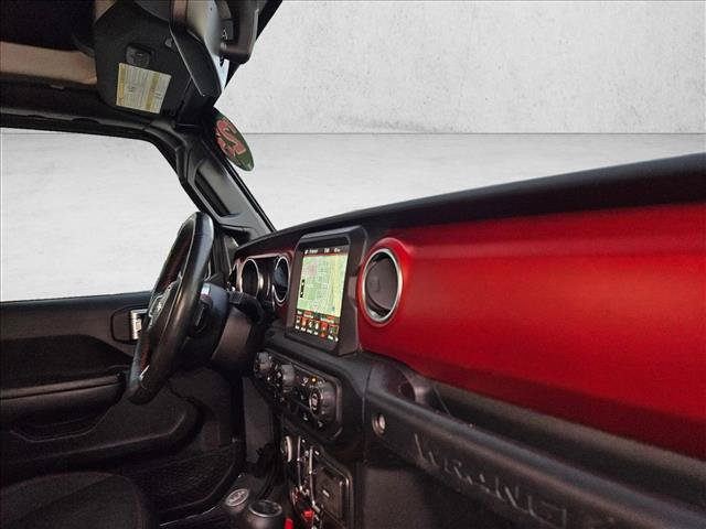 Used 2023 Jeep Wrangler Unlimited Rubicon w/ LED Lighting Group AWD/4WD image 18