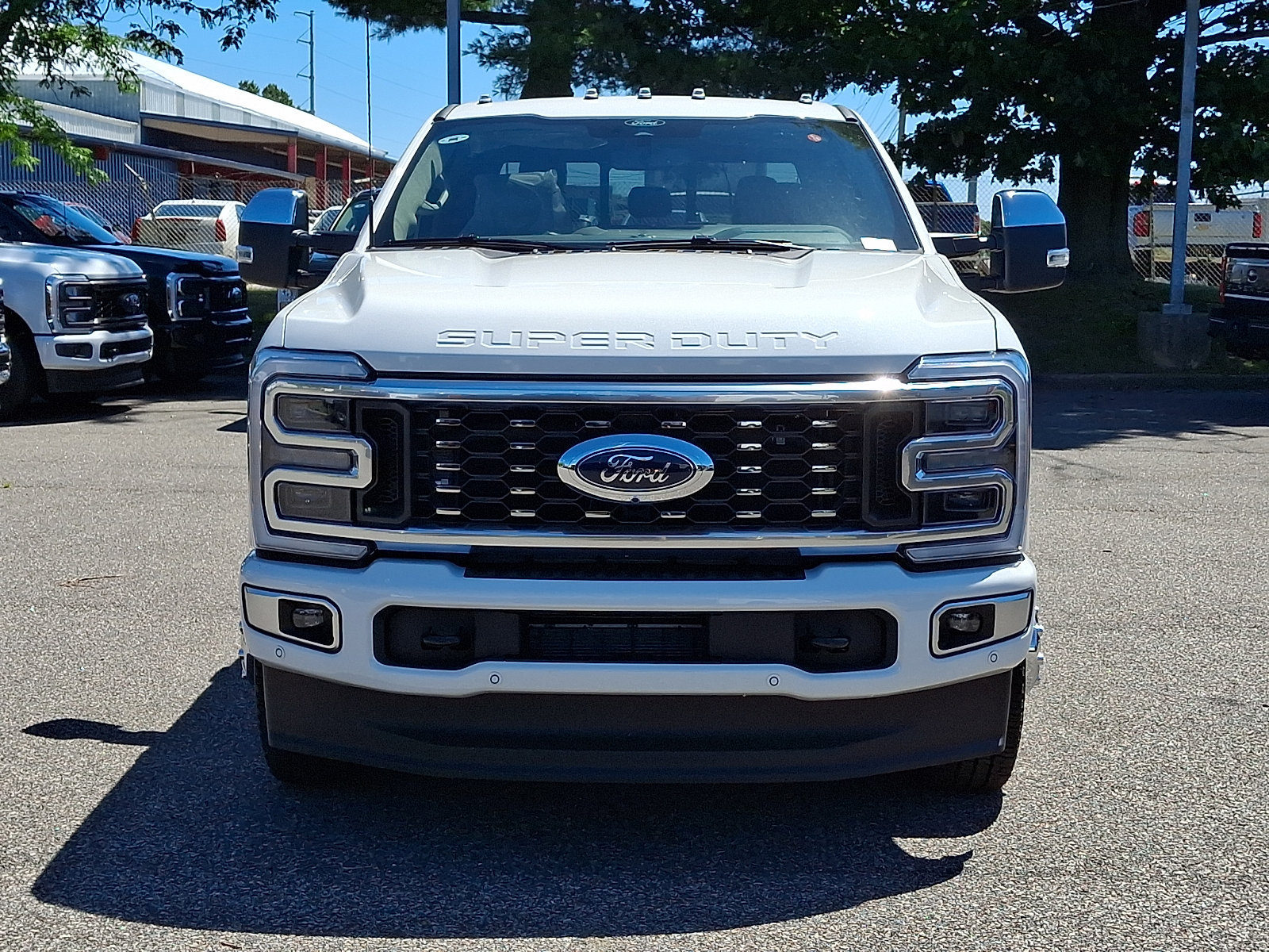 New 2026 Ford F350 Platinum w/ Platinum Plus Package AWD/4WD image 2