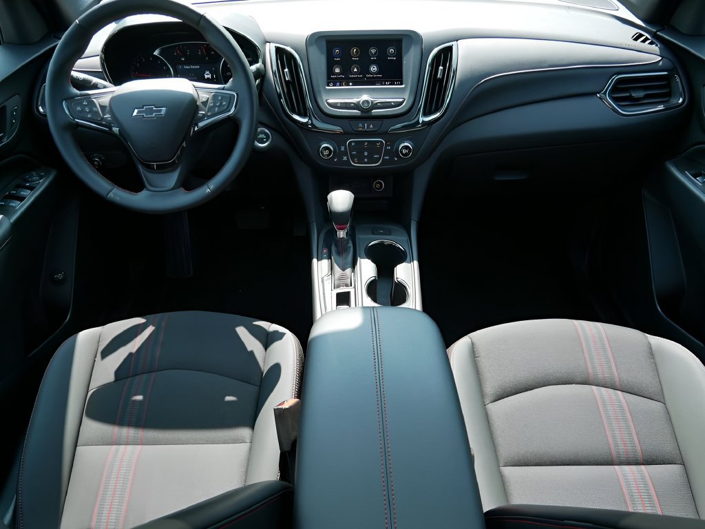 Used 2024 Chevrolet Equinox RS AWD/4WD image 14