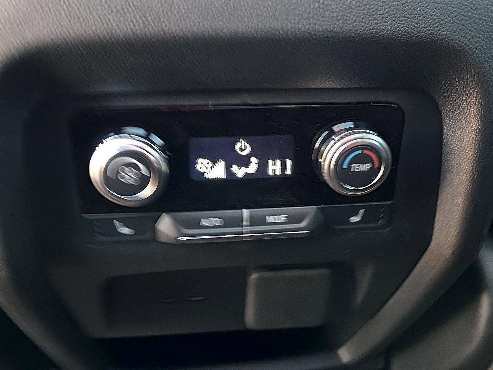 New 2026 GMC Acadia AT4 w/ Super Cruise Package AWD/4WD image 17