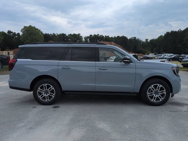 New 2026 Ford Expedition Max Active RWD image 3