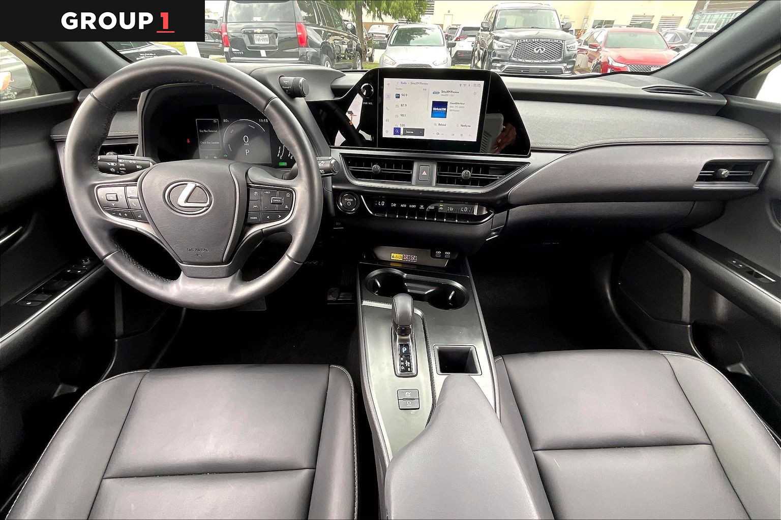 Certified 2025 Lexus UX 300h FWD image 12