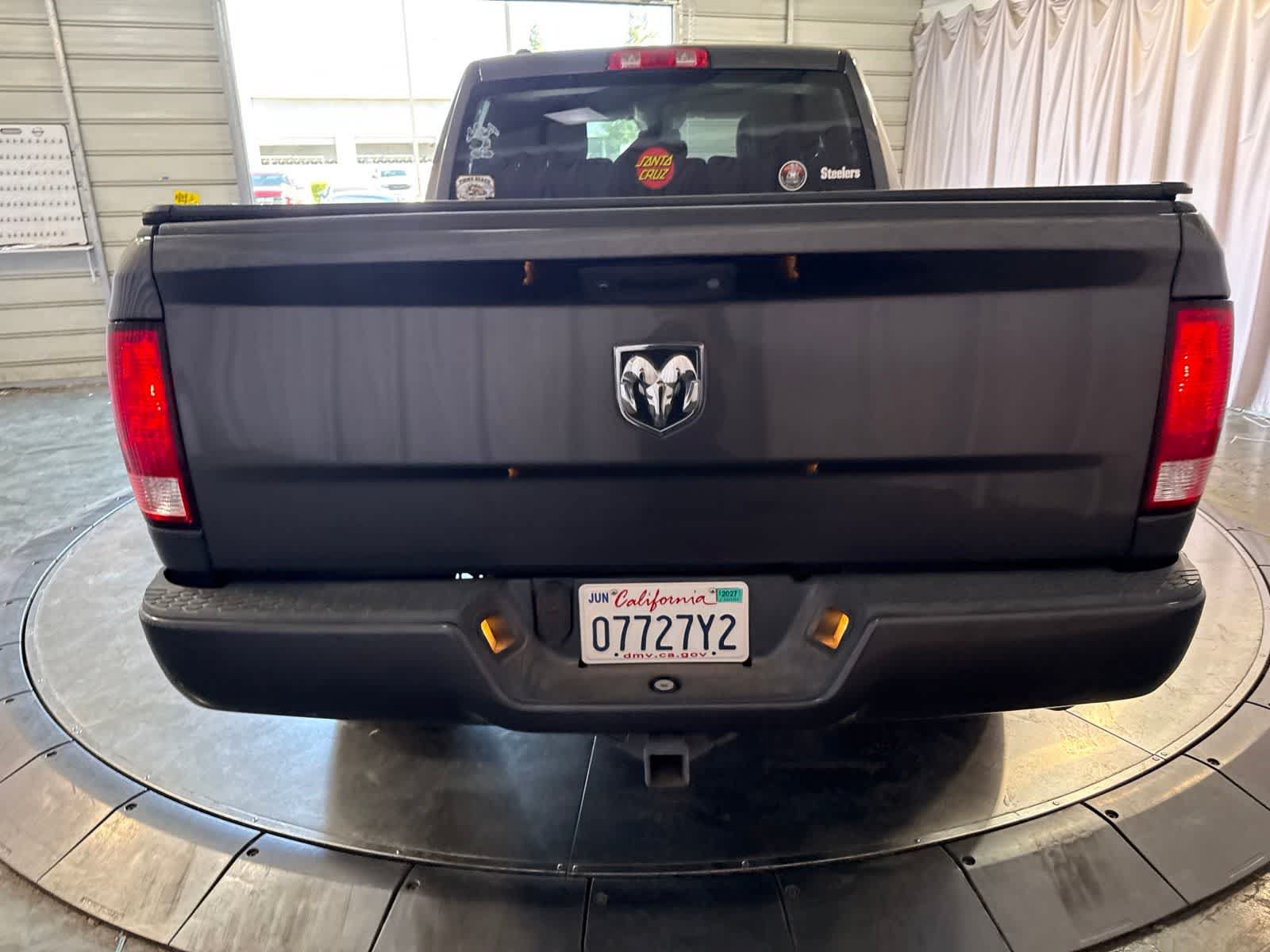 Used 2018 RAM 1500 Express RWD image 6