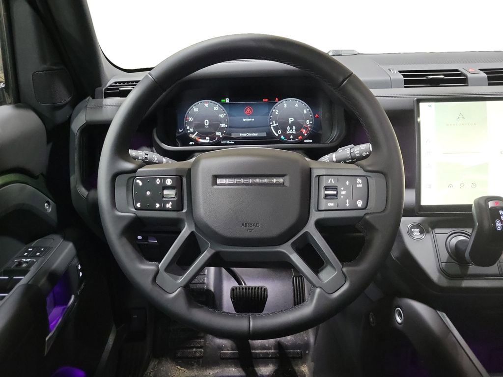New 2026 Land Rover Defender 130 X-Dynamic SE image 24