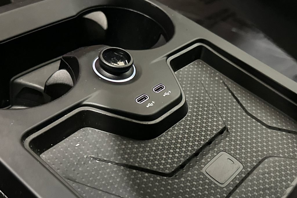 Certified 2023 BMW iX M60 AWD/4WD image 37