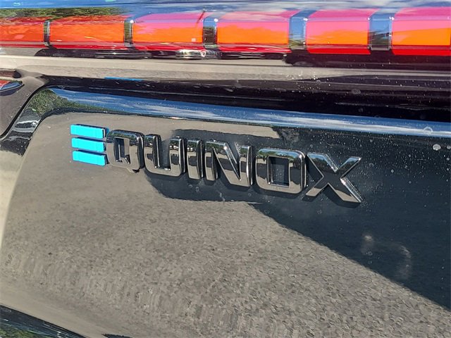 New 2026 Chevrolet Equinox EV LT image 9