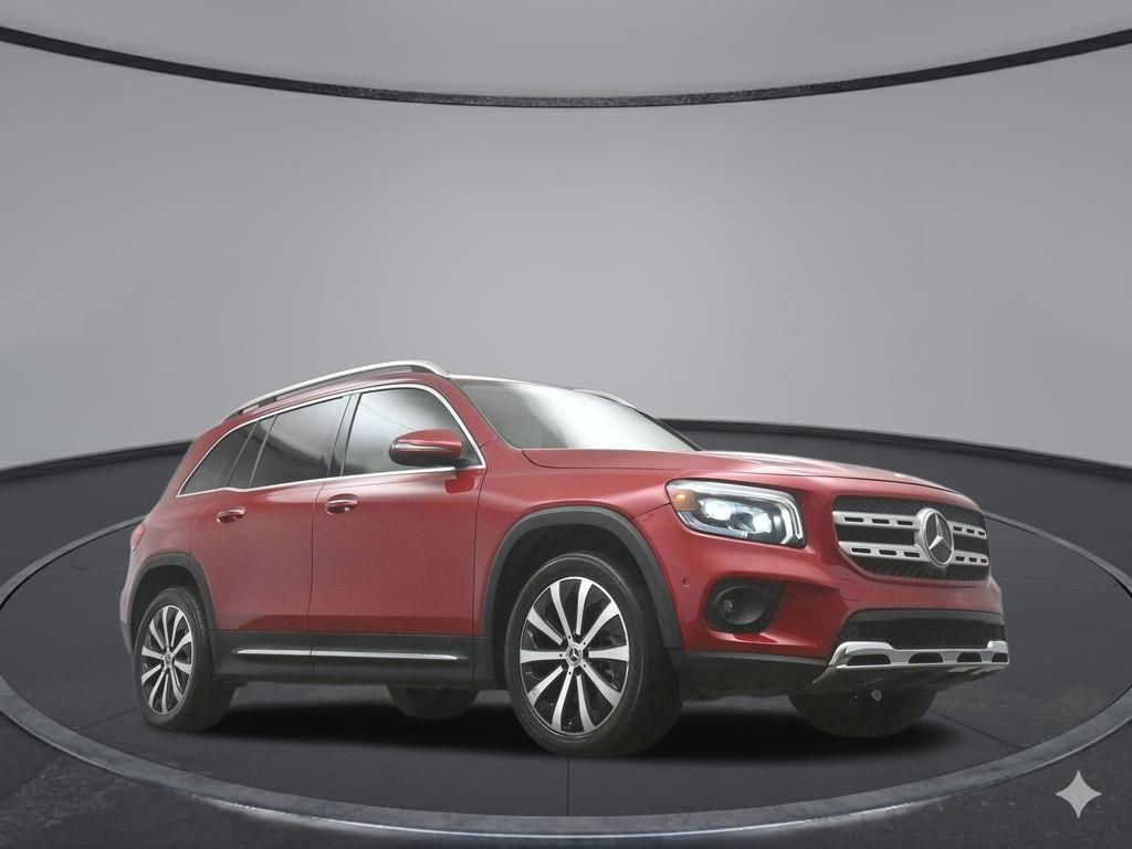 Used 2020 Mercedes-Benz GLB 250 w/ Premium Package image 41