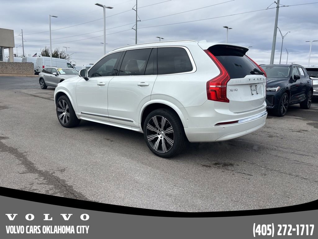 Certified 2025 Volvo XC90 B6 Ultra w/ Lounge Package image 3