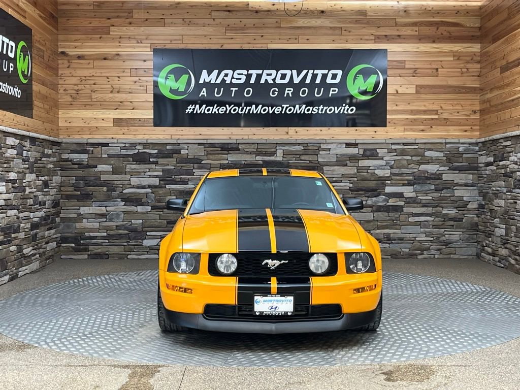 Used 2008 Ford Mustang GT Premium image 3