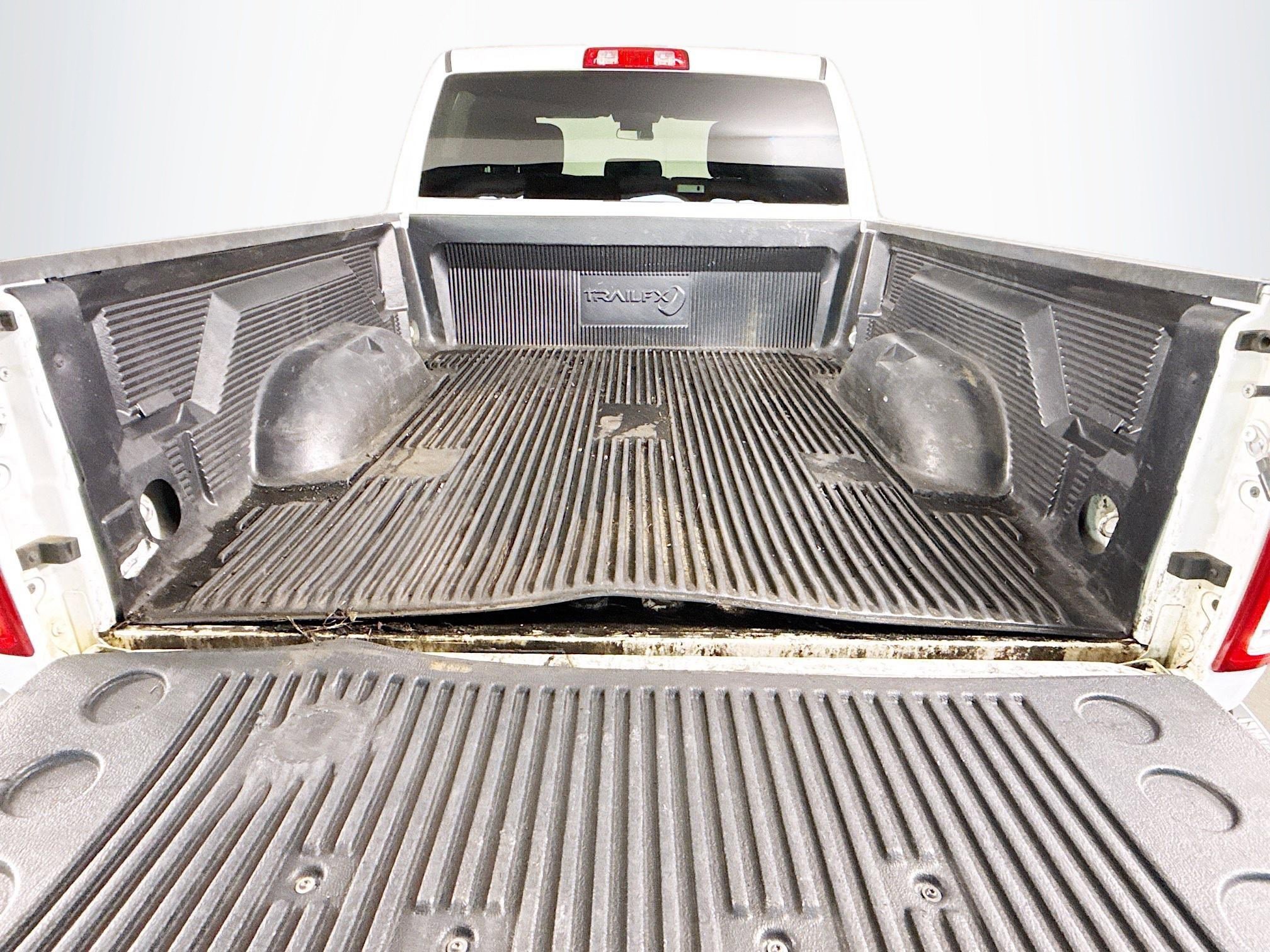 Used 2021 RAM 2500 Big Horn image 34