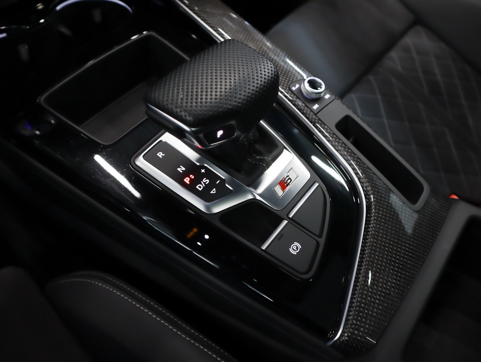 Used 2024 Audi S5 Premium w/ Convenience Package image 21