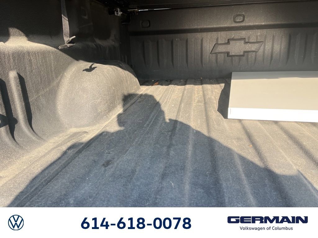 Used 2017 Chevrolet Silverado 1500 LTZ Z71 w/ LTZ Plus Package image 18