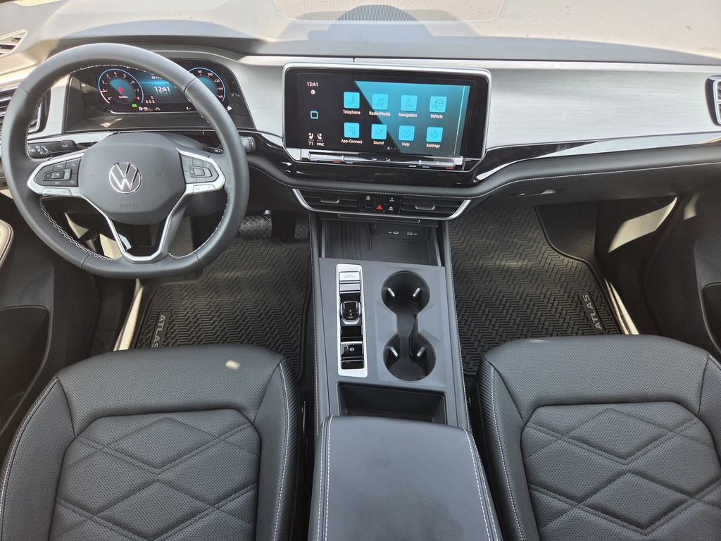 New 2026 Volkswagen Atlas Cross Sport SE FWD image 23