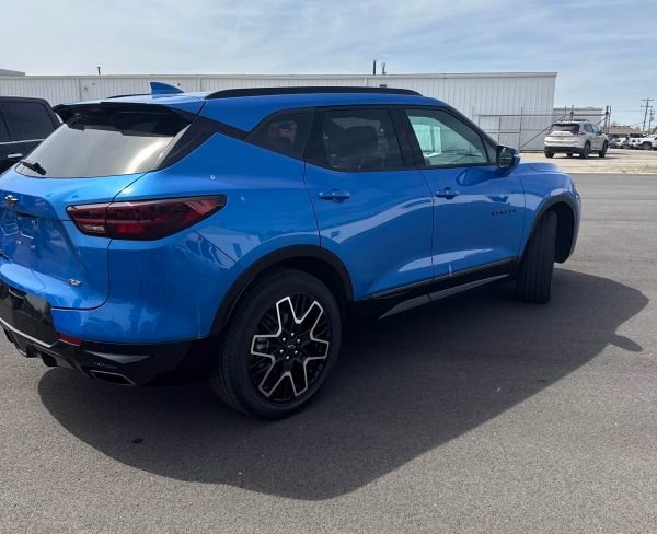 Used 2024 Chevrolet Blazer RS w/ Driver Confidence II Package image 12