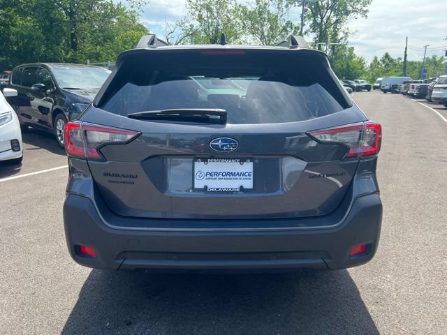 Used 2025 Subaru Outback Onyx Edition AWD/4WD image 30
