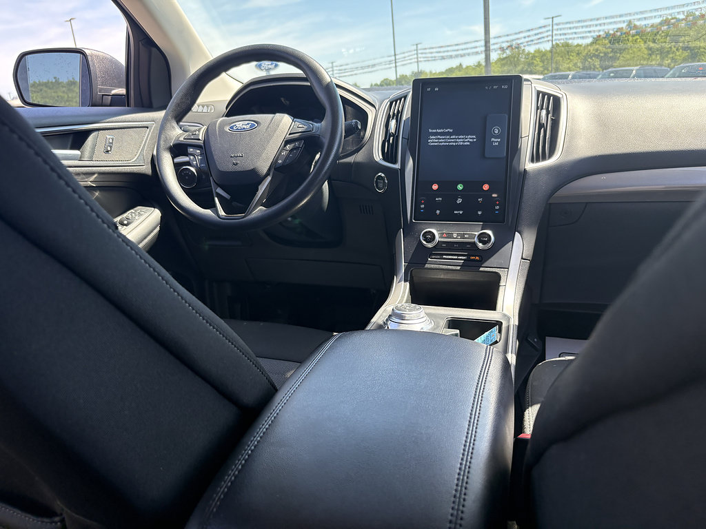 Used 2022 Ford Edge SE AWD/4WD image 25