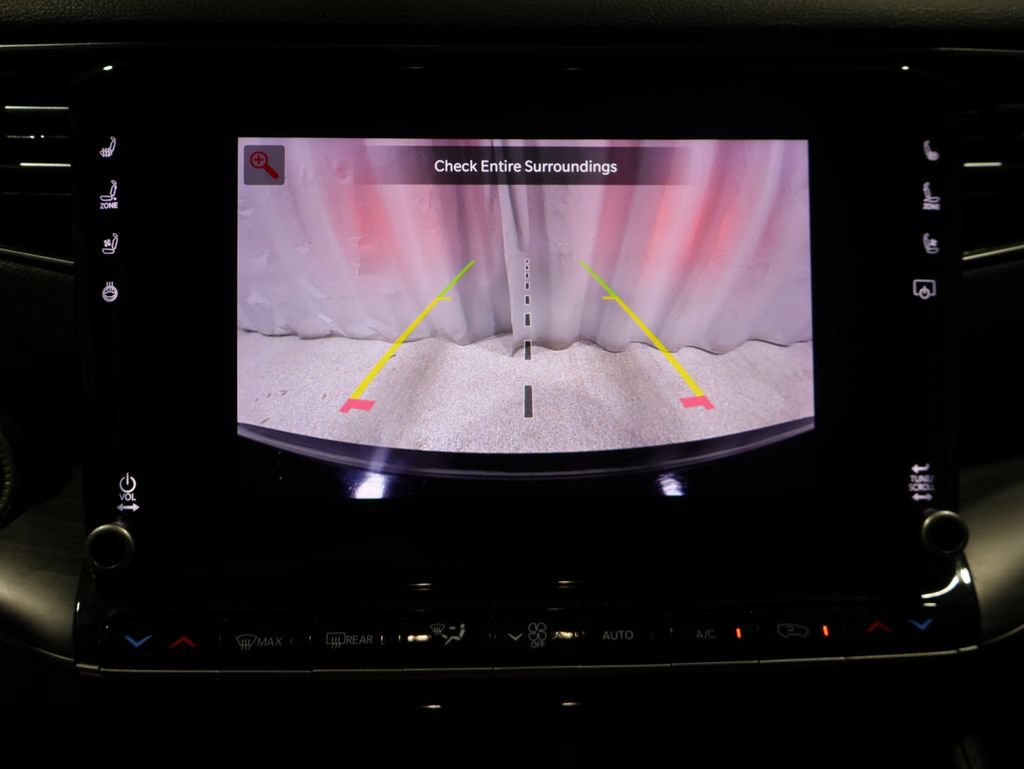 Used 2024 Jeep Wagoneer Series II AWD/4WD image 28