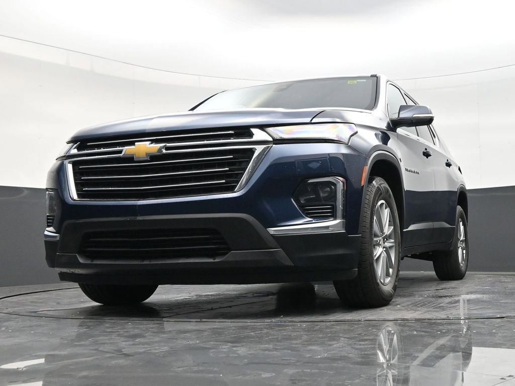 Used 2023 Chevrolet Traverse LT FWD image 27