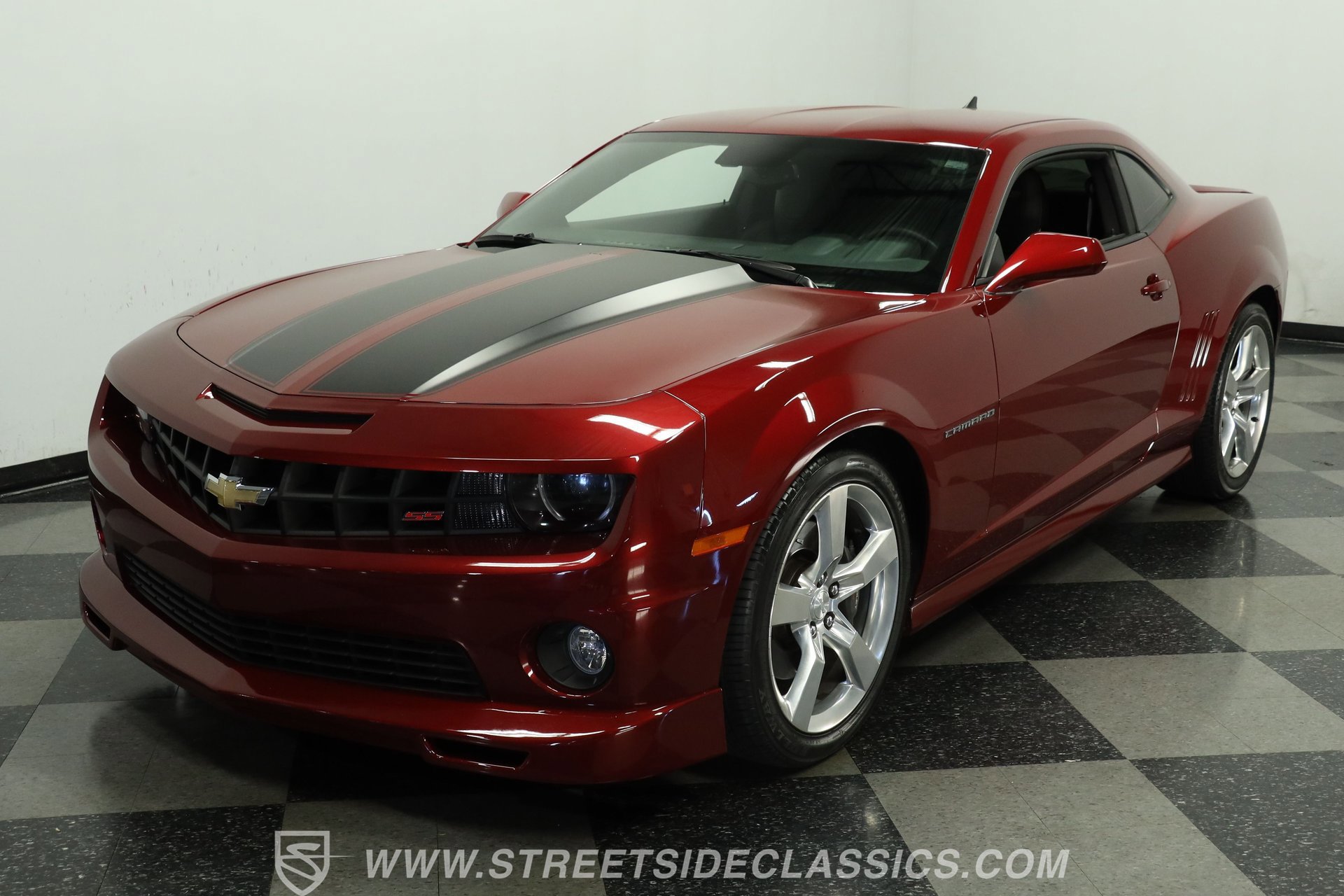 Used 2010 Chevrolet Camaro SS w/ RS Package image 17