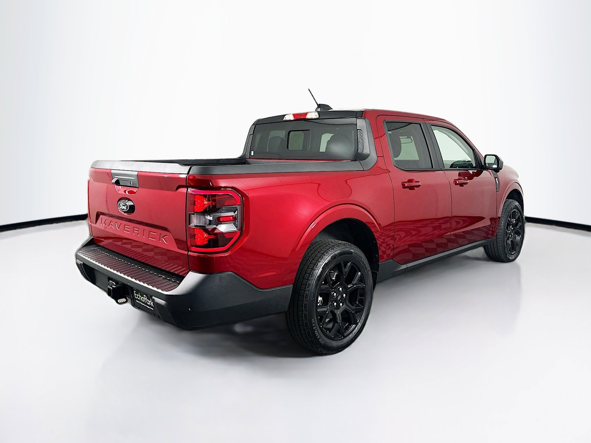 Used 2025 Ford Maverick Lariat w/ Black Appearance Package image 9