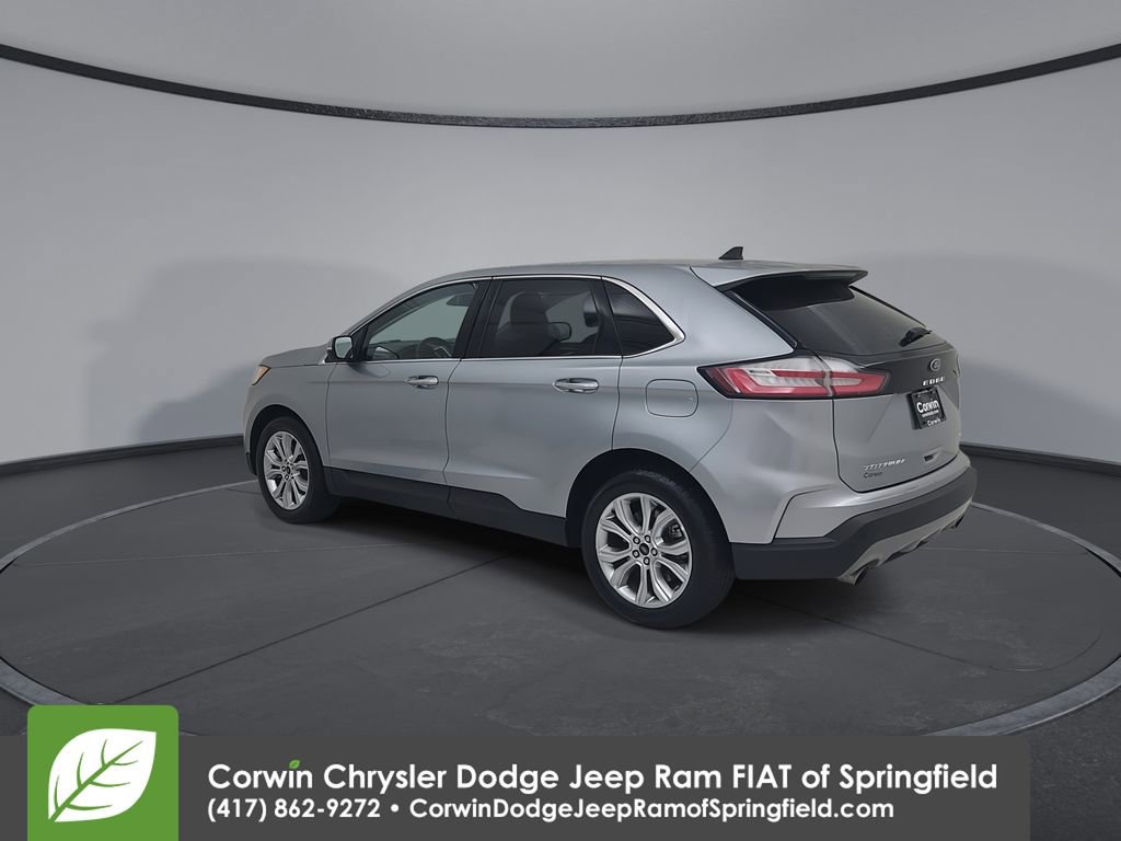 Used 2024 Ford Edge Titanium image 11