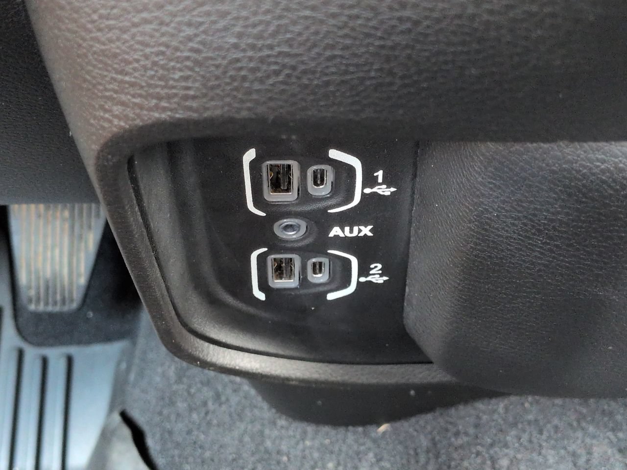 Used 2022 RAM 3500 Big Horn w/ Level A Equipment Group AWD/4WD image 21