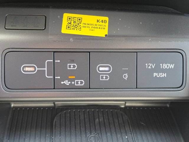 New 2026 Hyundai Kona Limited FWD image 9