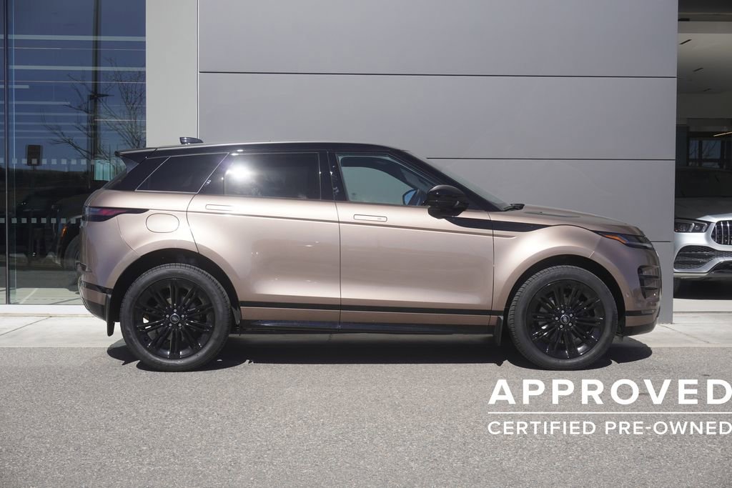 Used 2026 Land Rover Range Rover Evoque Dynamic SE AWD/4WD image 7