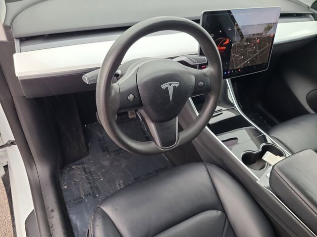 Used 2020 Tesla Model Y Long Range image 19