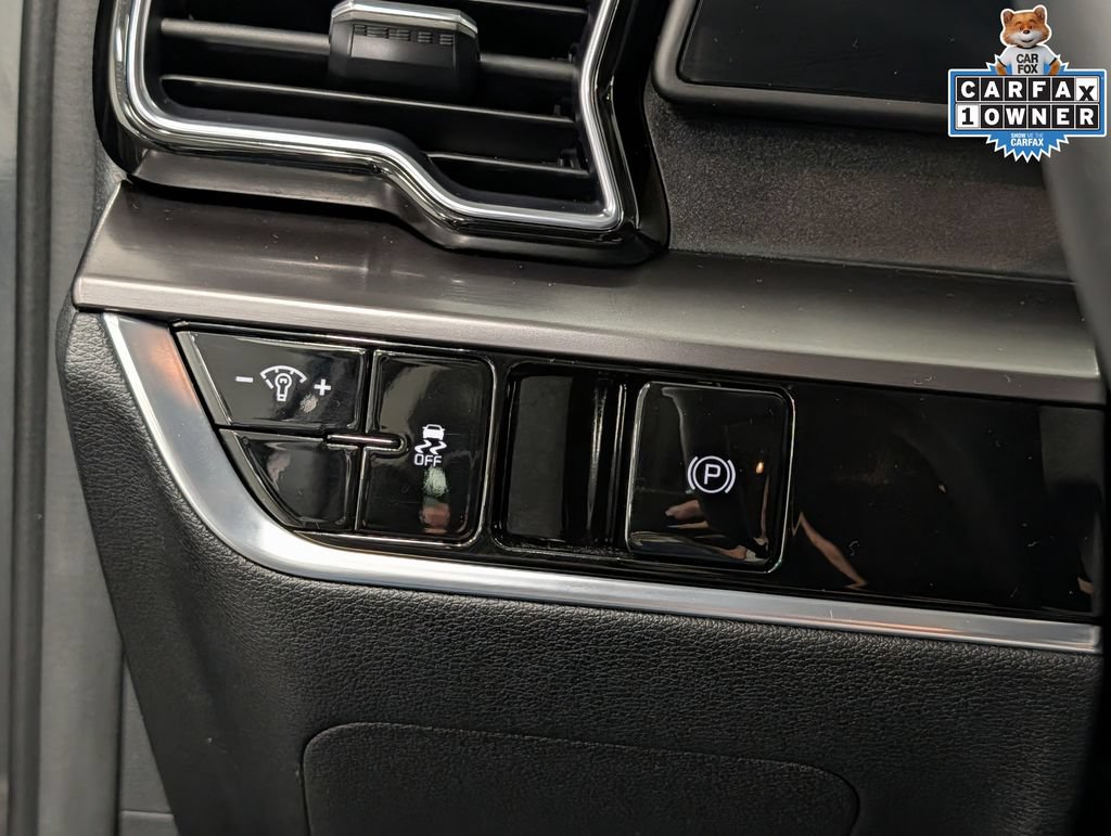 Certified 2023 Kia Sportage EX FWD image 26
