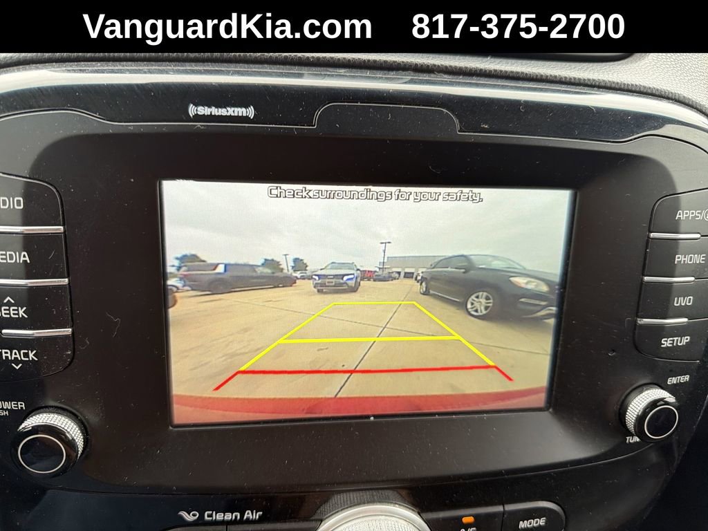 Used 2019 Kia Soul ! FWD image 25