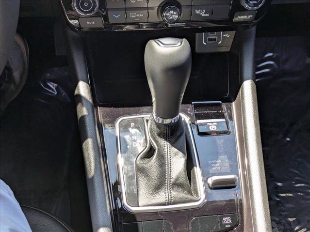 New 2025 Jeep Compass Latitude image 11