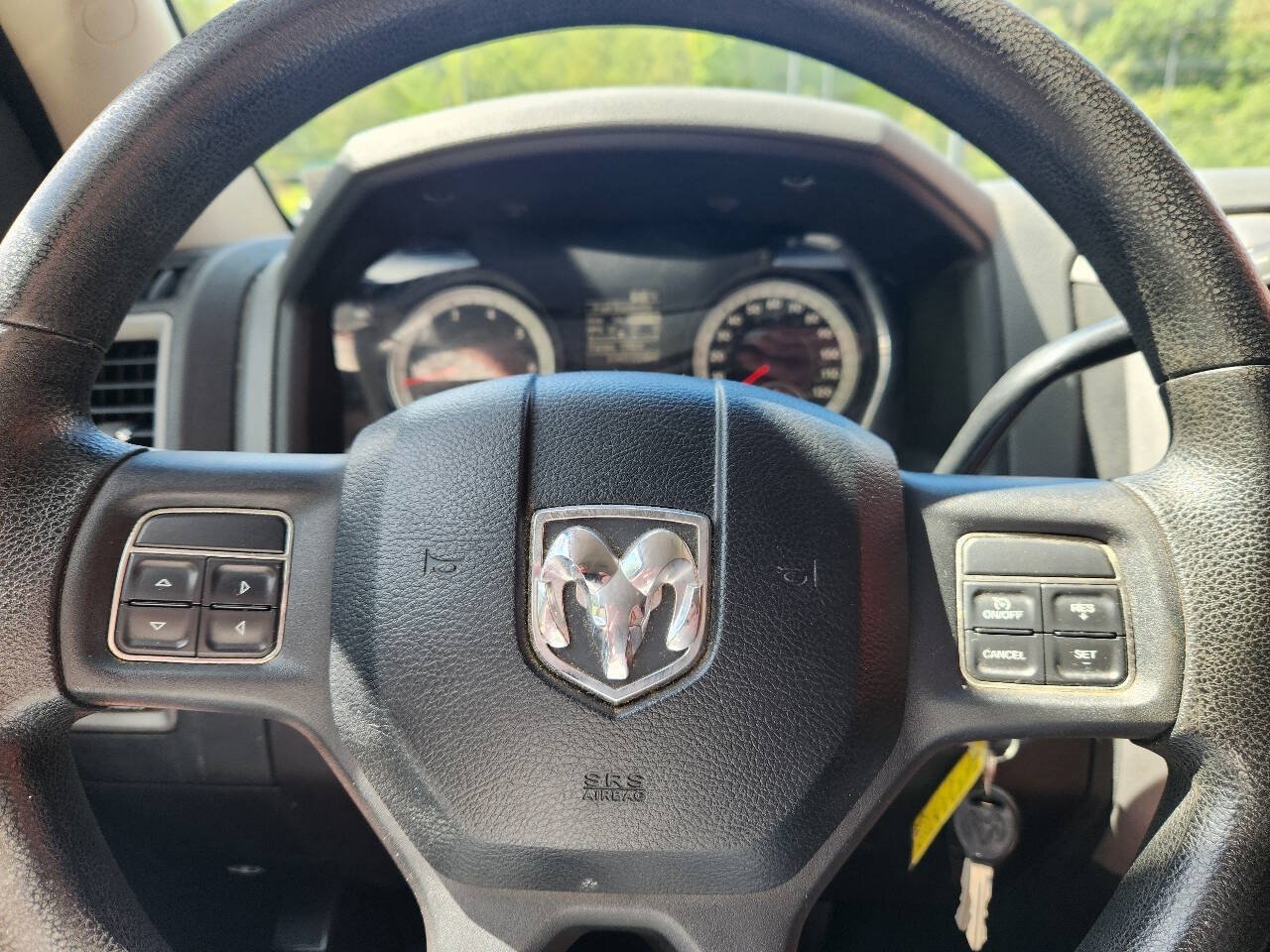 Used 2014 RAM 1500 Express AWD/4WD image 16