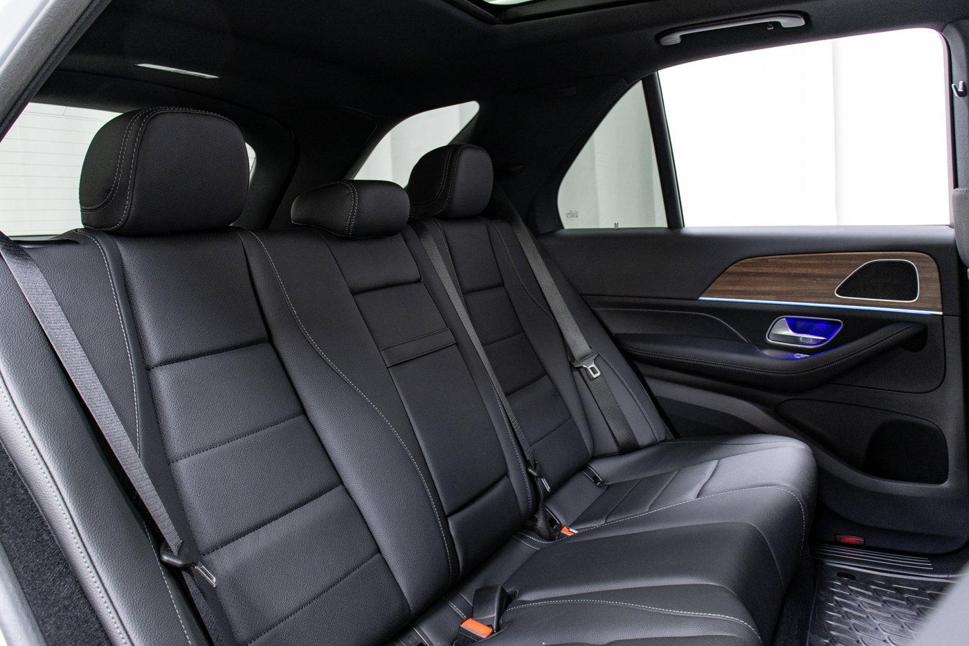 Used 2025 Mercedes-Benz GLE 350 4MATIC image 25