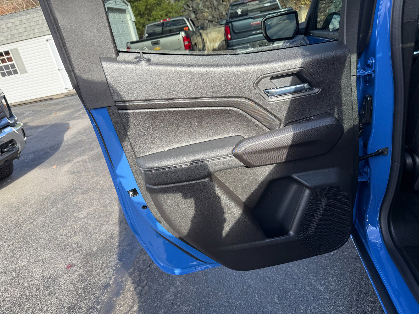 New 2026 GMC Canyon Elevation w/ Technology Package image 17