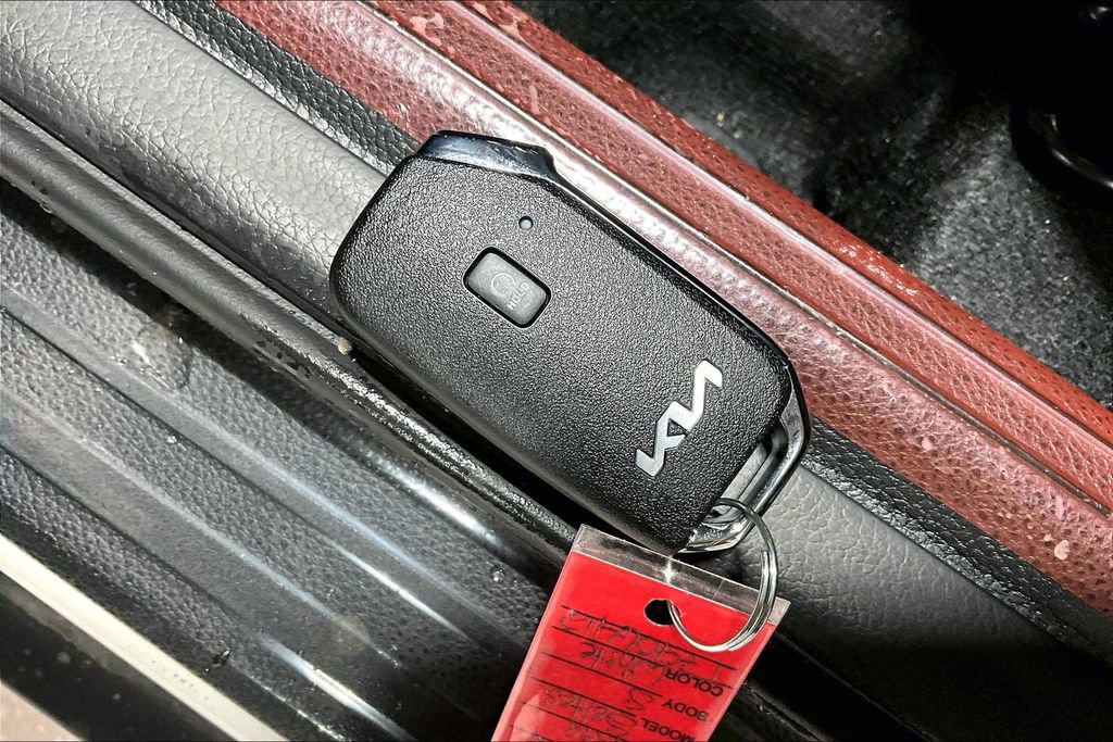 New 2026 Kia Seltos S image 23