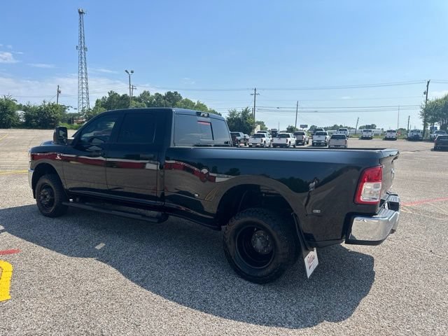 Used 2023 RAM 3500 Tradesman AWD/4WD image 4