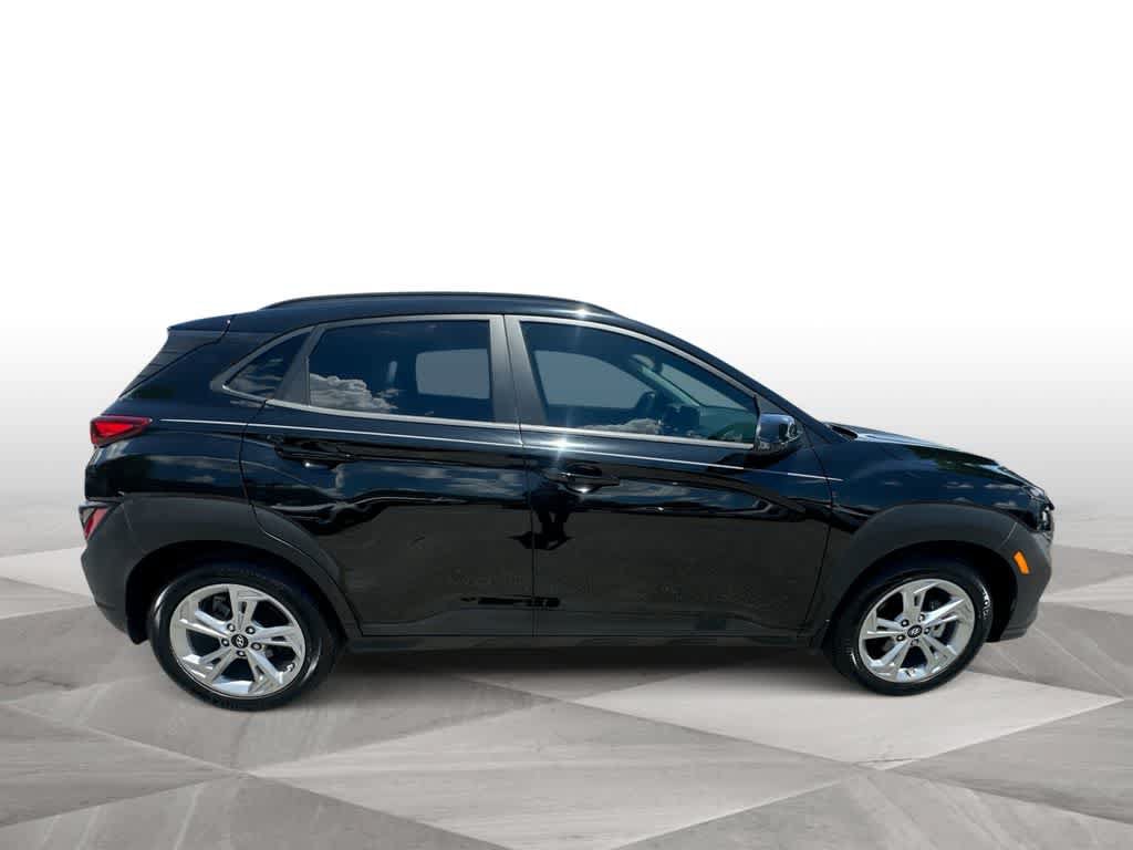 Used 2023 Hyundai Kona SEL FWD image 9