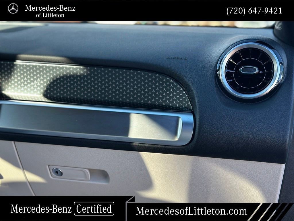 Certified 2025 Mercedes-Benz GLB 250 4MATIC image 30