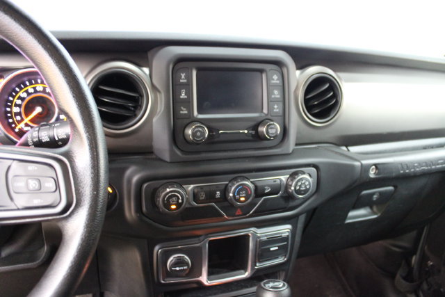 Used 2018 Jeep Wrangler Unlimited Sport AWD/4WD image 17