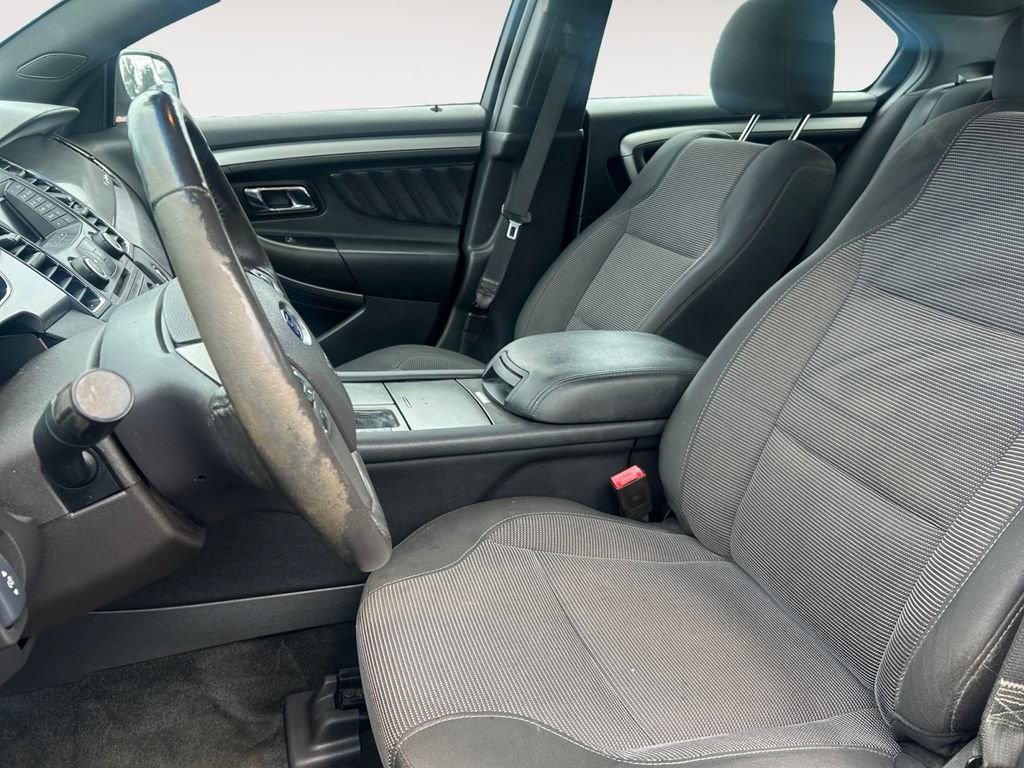 Used 2015 Ford Taurus SEL FWD image 9
