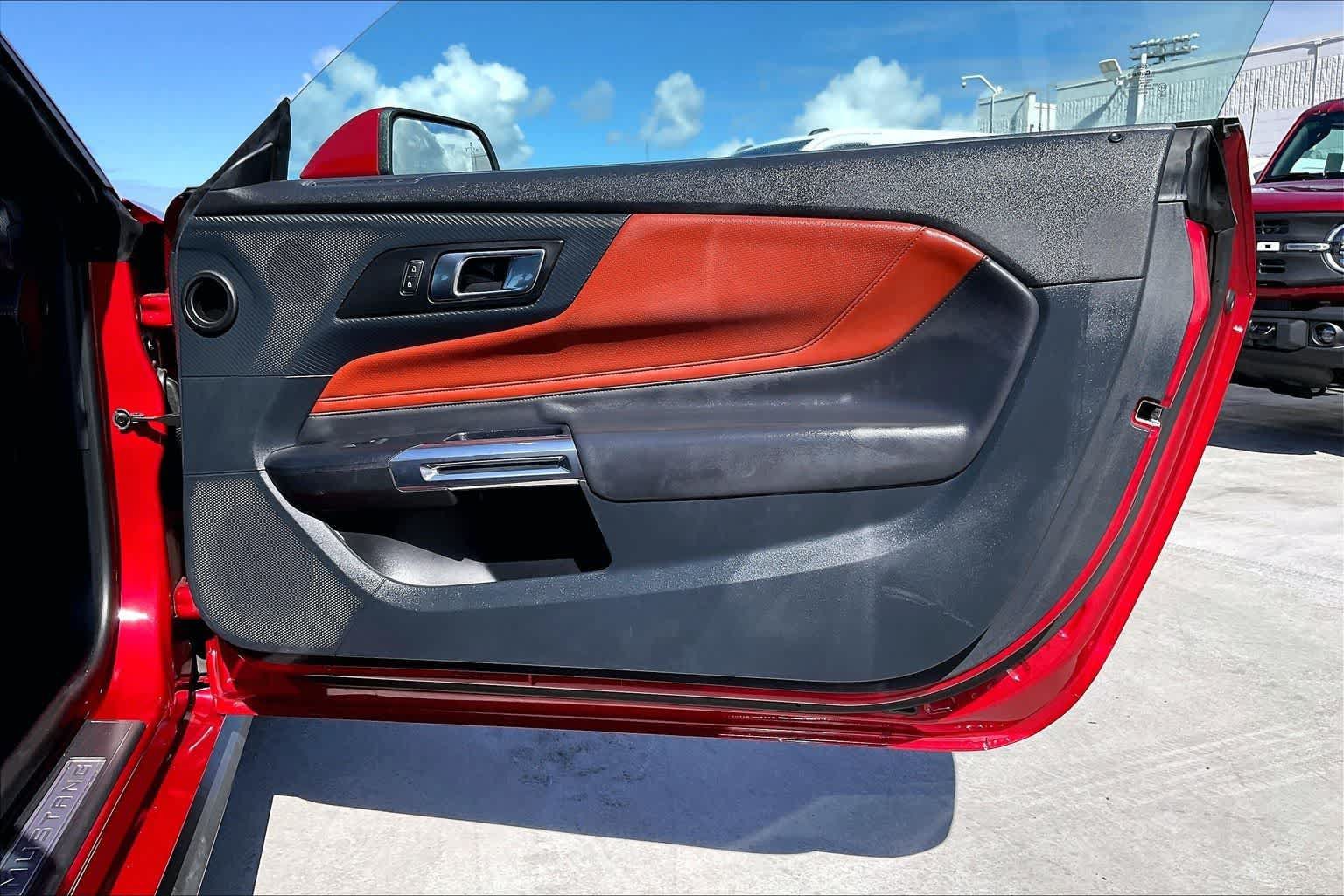 Used 2024 Ford Mustang GT Premium RWD image 27