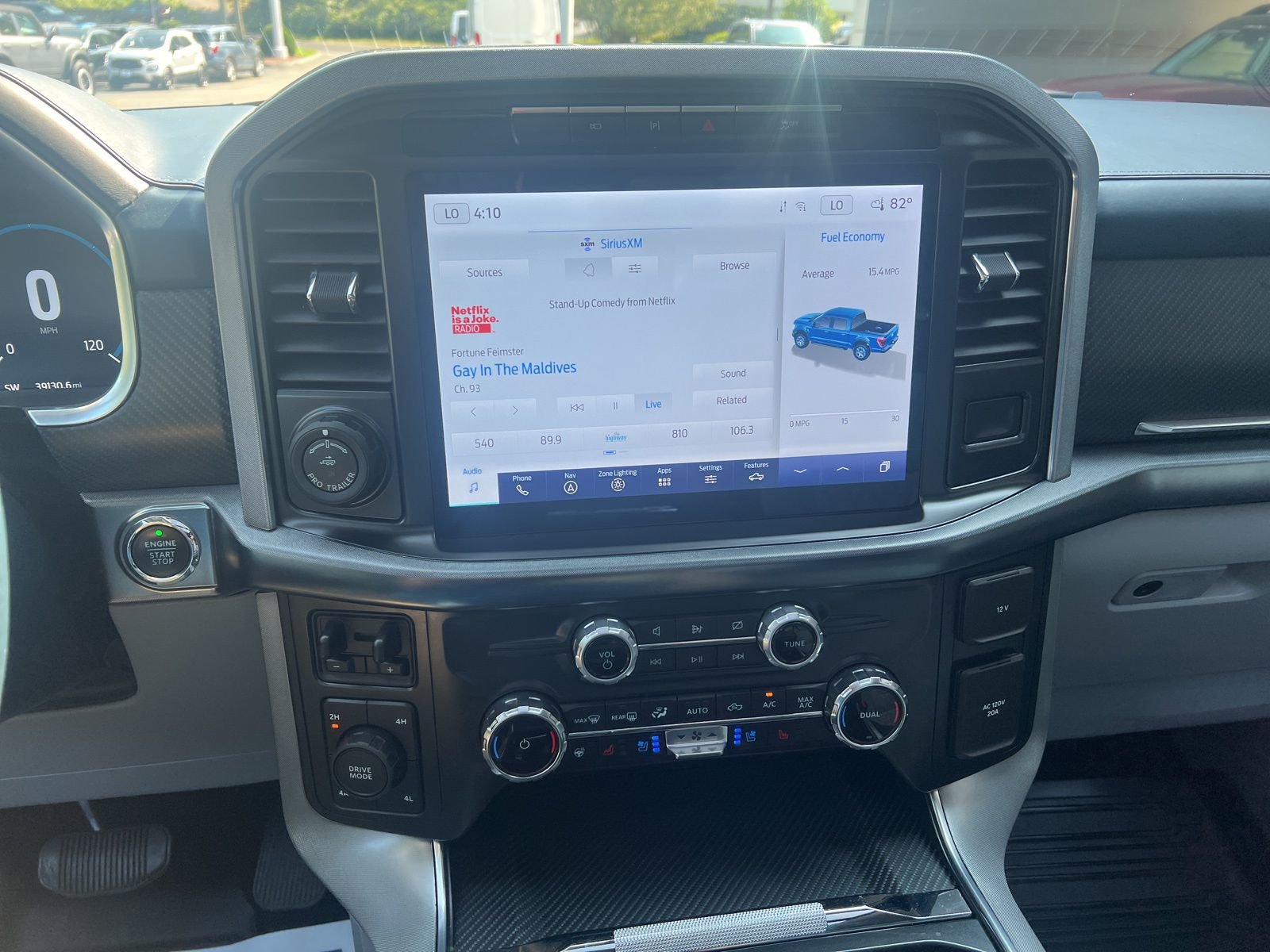 Used 2022 Ford F150 Limited image 30