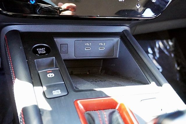 New 2026 Nissan Kicks SR w/ Cold Weather Package FWD image 38