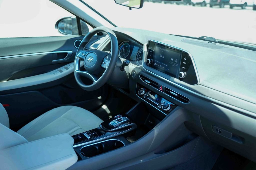 Used 2023 Hyundai Sonata Blue FWD image 13
