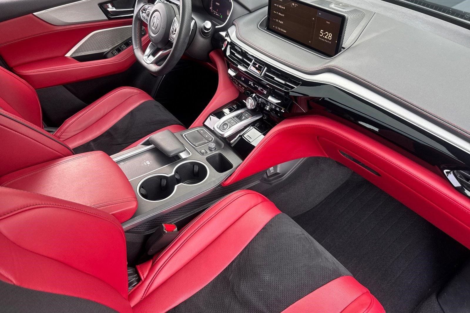 Used 2023 Acura MDX A-Spec image 32